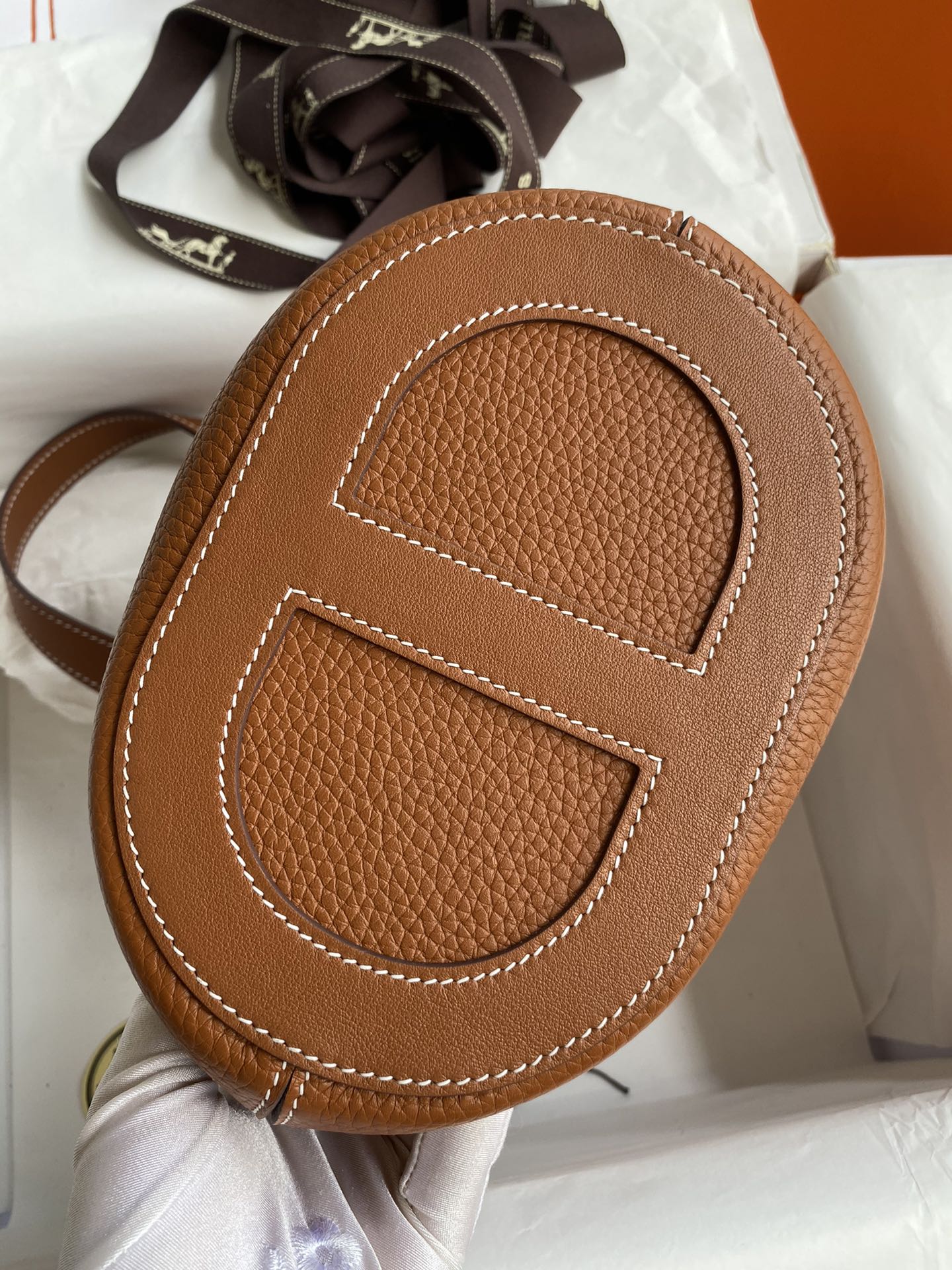 Hermes In The Loop 18 Bag In Brown Clemence Leather